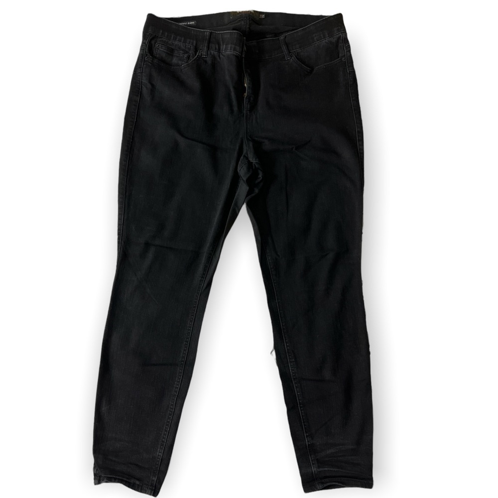 Torrid Bombshell jeans size 20R